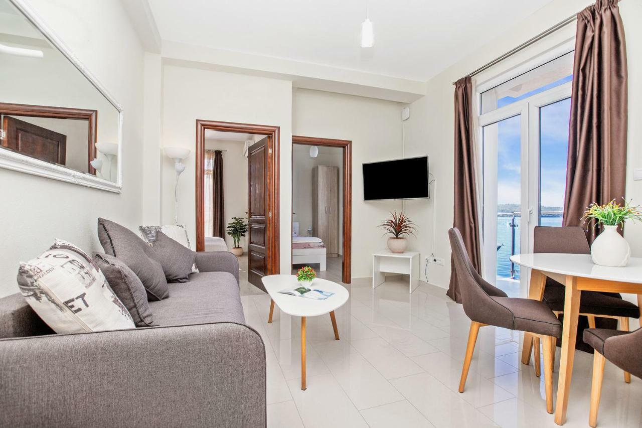 Isja Apartment Tivat
