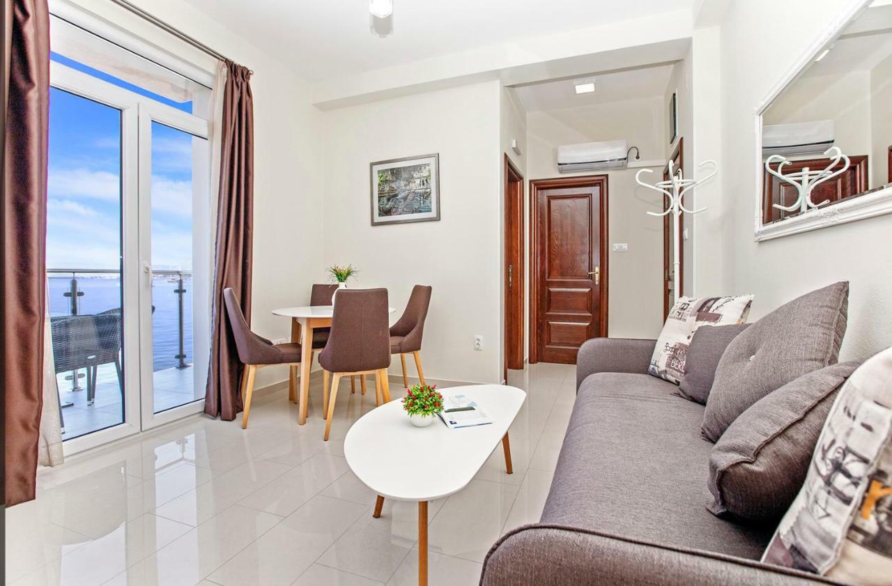 Apartment Isja *